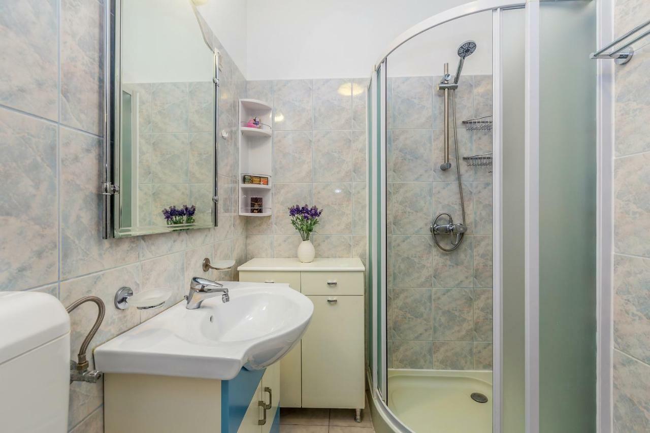 Apartment Lucky 1 Rijeka Bagian luar foto