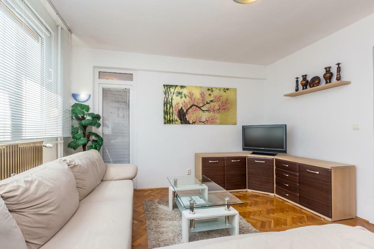 Apartment Lucky 1 Rijeka Bagian luar foto